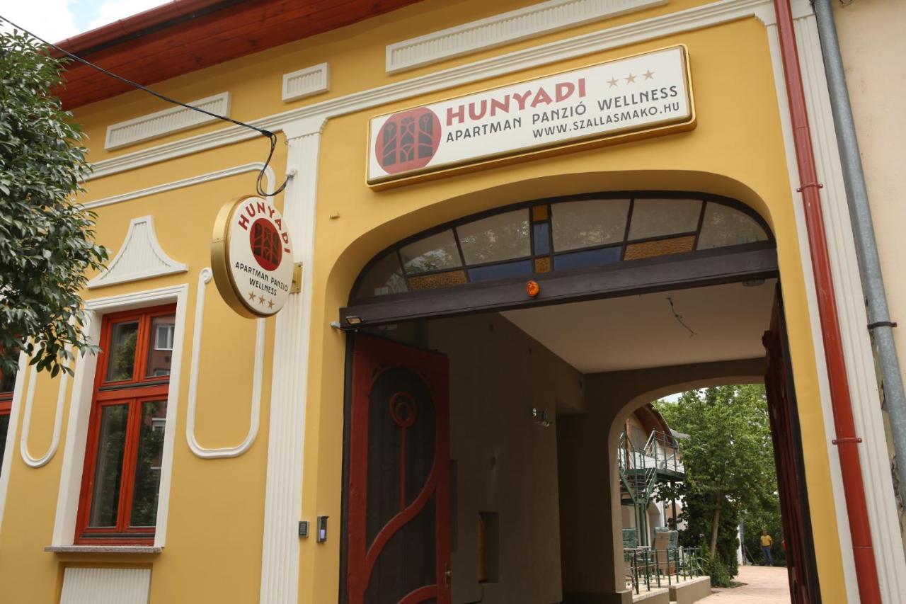 Hunyadi Panzio-apartman Makó