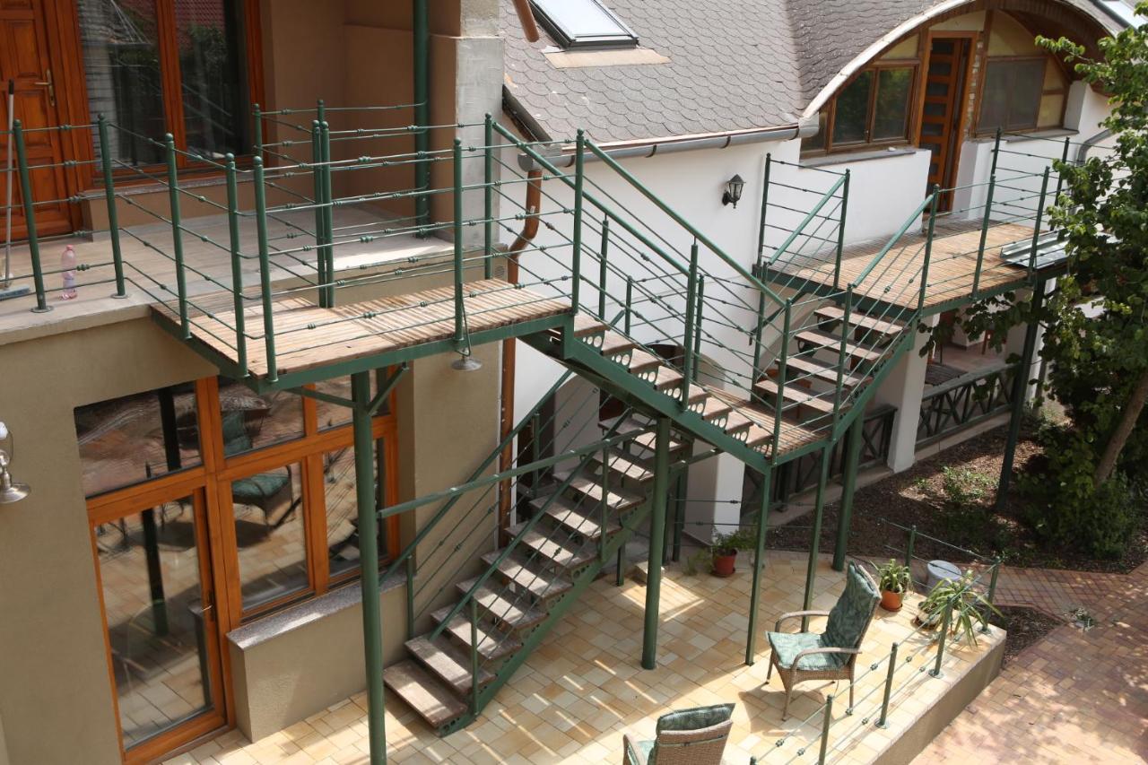 Hunyadi Panzió-apartman Apartamento